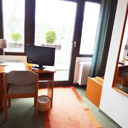 فندق Zentral Poststuben كريفيلد